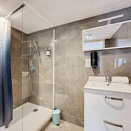 Sejour En Groupe Immeuble 10 Pers, Apartament