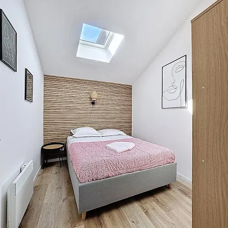 Apartment Sejour En Groupe Immeuble 10 Pers,