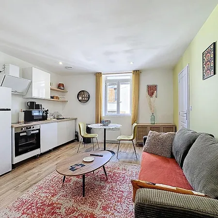 Sejour En Groupe Immeuble 10 Pers, *