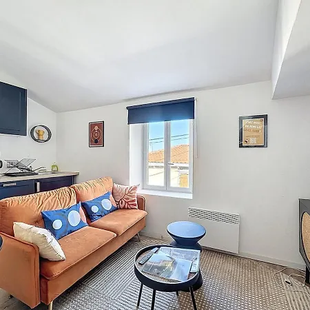 Sejour En Groupe Immeuble 10 Pers, Apartament *